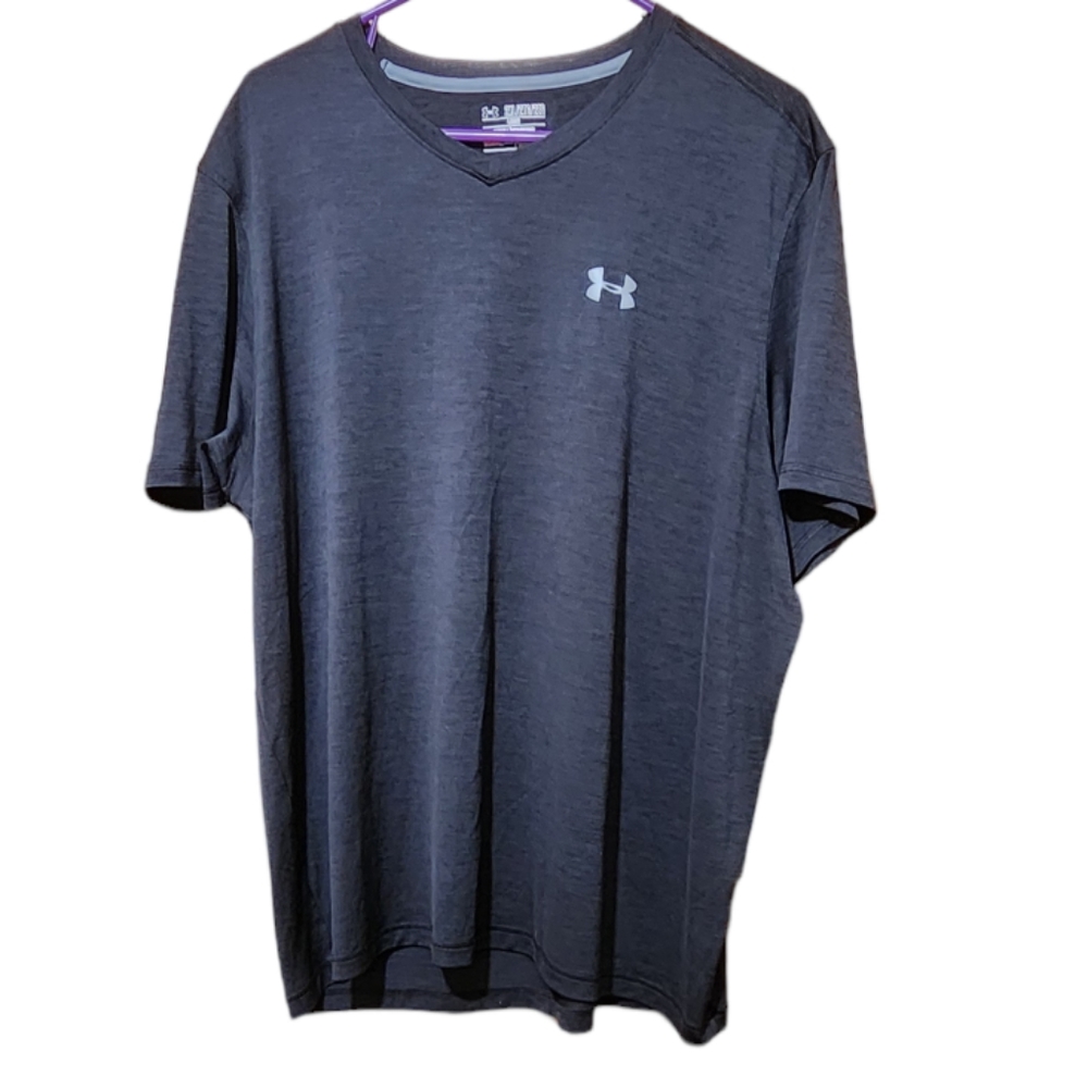Under armor men's loose fit quick dry tee